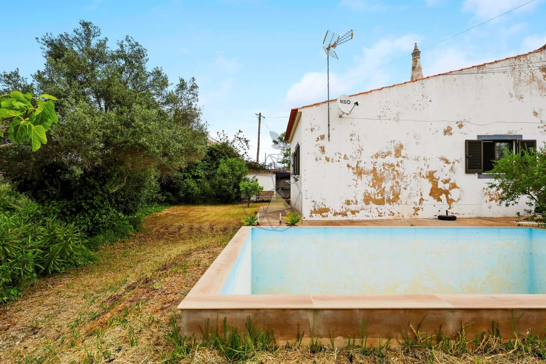 Moradia T3 para Venda em São Bartolomeu de Messines Foto 47