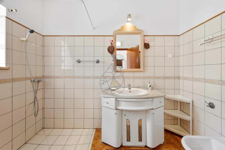 Moradia T3 para Venda em São Bartolomeu de Messines Foto 39