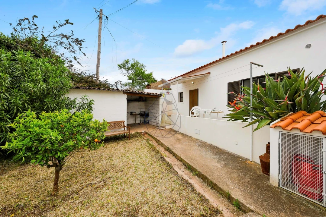 Moradia T3 para Venda em São Bartolomeu de Messines Foto 45