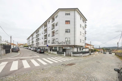 Apartamento T3 para Arrendamento em Vilar de Andorinho