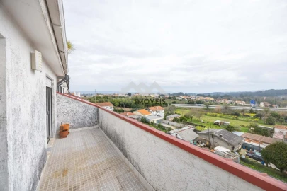 Apartamento T3 para Arrendamento em Vilar de Andorinho