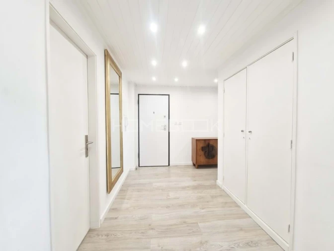 Apartamento T2 para Arrendamento em Seixal Foto 11