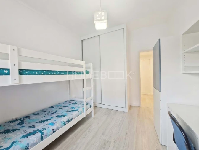 Apartamento T2 para Arrendamento em Seixal Foto 15