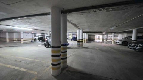 Garagem para Arrendamento em Bombarral e Vale Covo