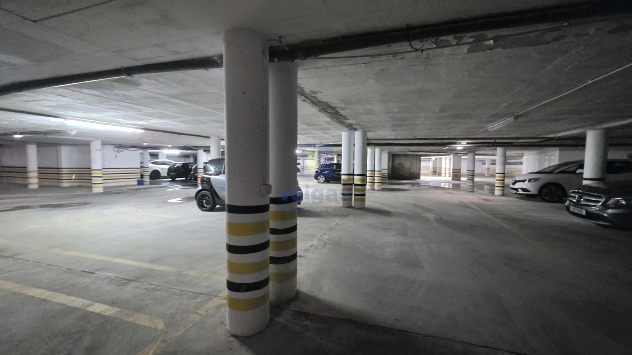 Garagem para Arrendamento em Bombarral e Vale Covo Foto 8