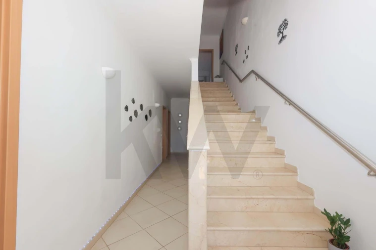 Moradia T3 para Venda em Ferreiras Foto 20