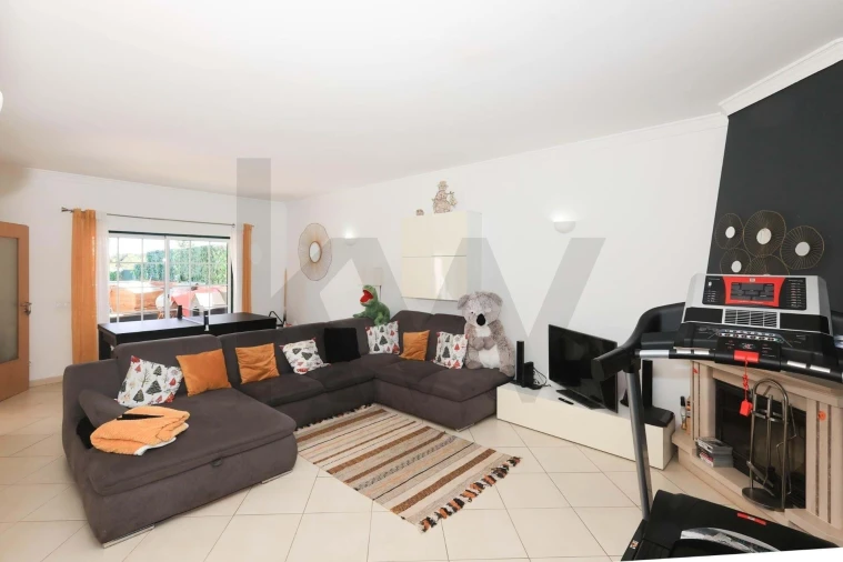 Moradia T3 para Venda em Ferreiras Foto 12