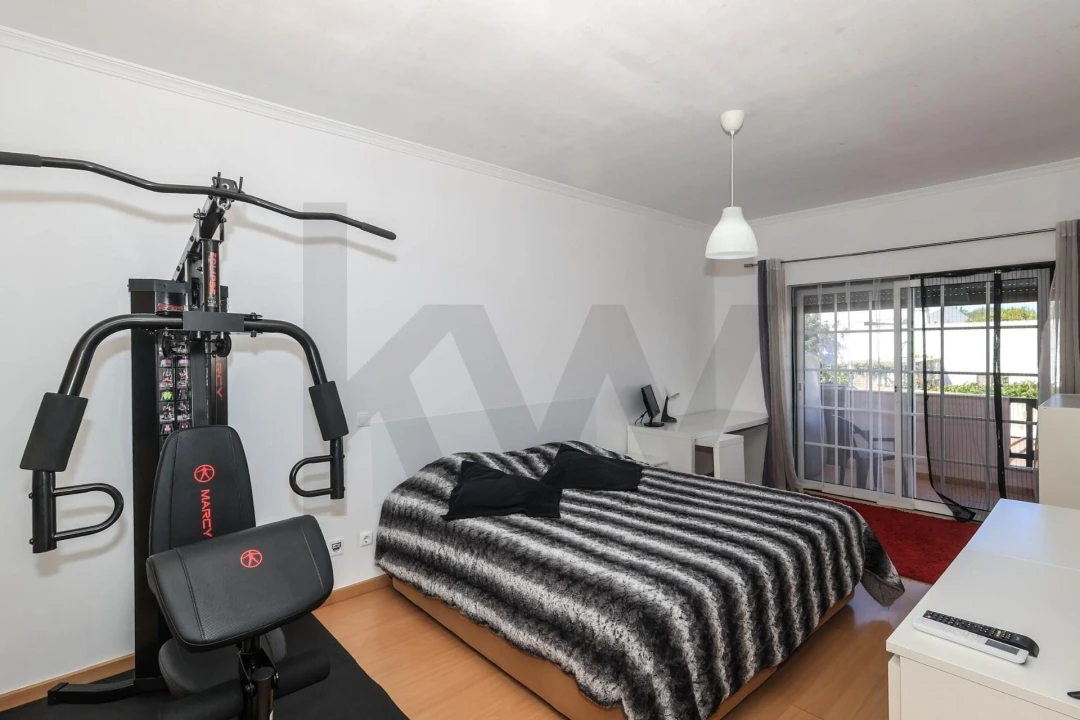 Moradia T3 para Venda em Ferreiras Foto 5