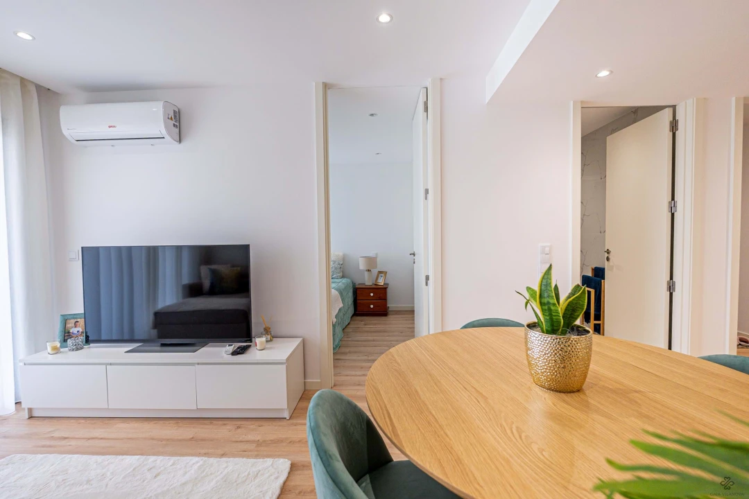 Apartamento T1 para Venda em Santa Marinha e São Pedro da Afurada Foto 8