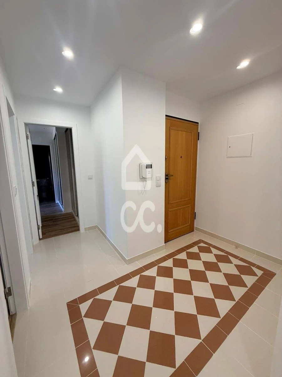 Apartamento T3 para Venda em Laranjeiro e Feijó Foto 27