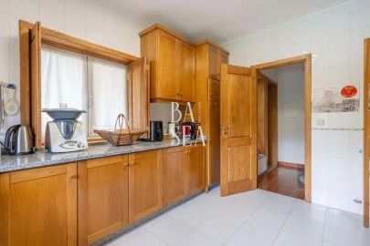 Moradia T3 para Venda em Bouro (Santa Maria)