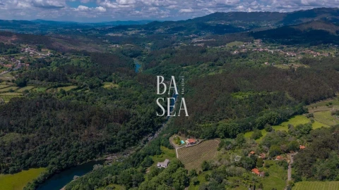 Moradia T3 para Venda em Bouro (Santa Maria)