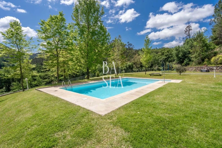 Moradia T3 para Venda em Bouro (Santa Maria) Foto 33