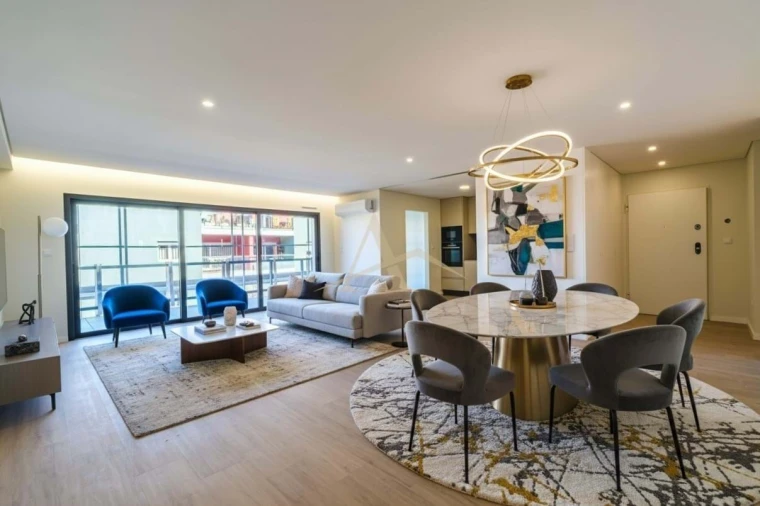 Apartamento T3 para Venda em Santa Marinha Foto 2