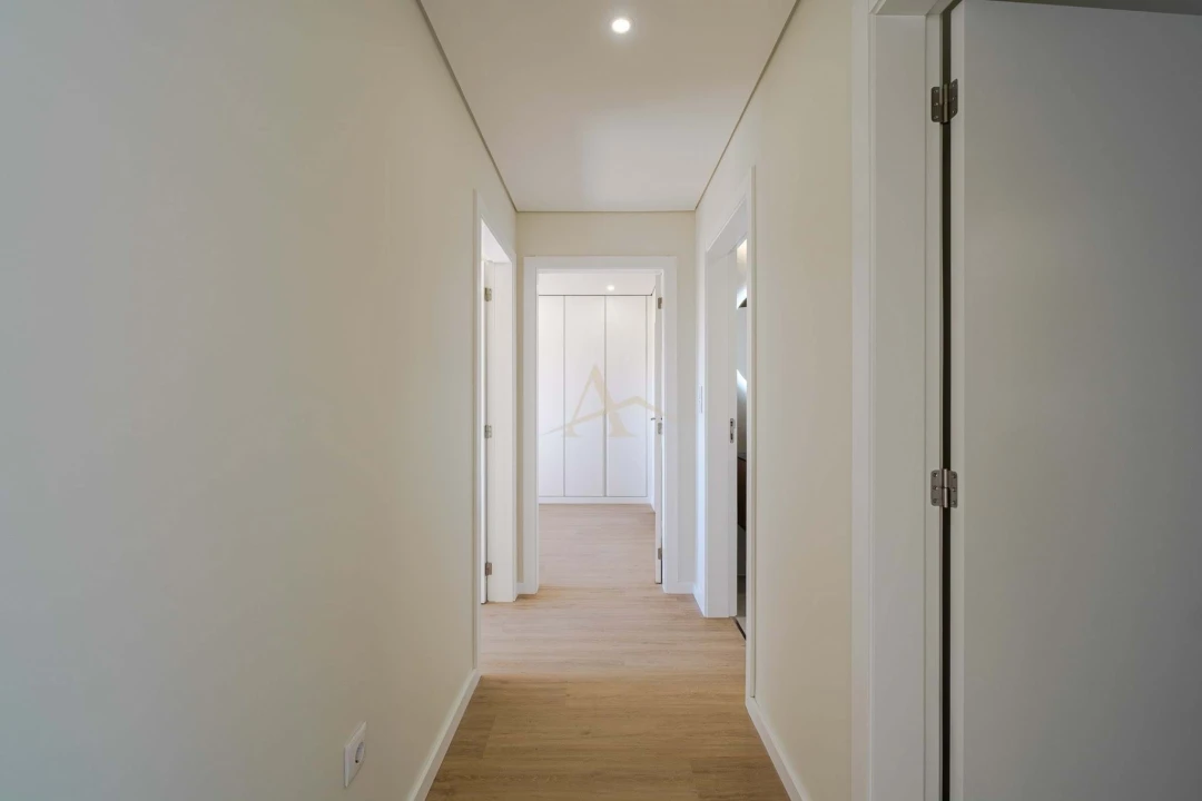 Apartamento T3 para Venda em Santa Marinha Foto 26