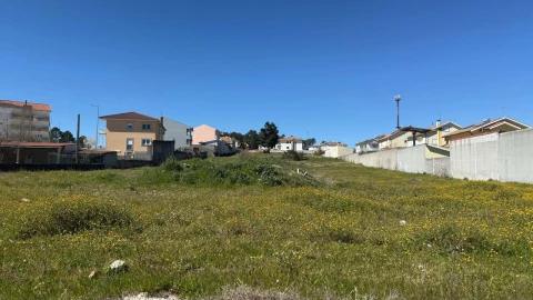 Terreno para Venda em Carrazeda de Ansiães