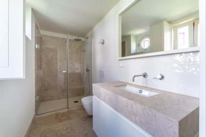 Apartamento T1 para Venda em São Vicente