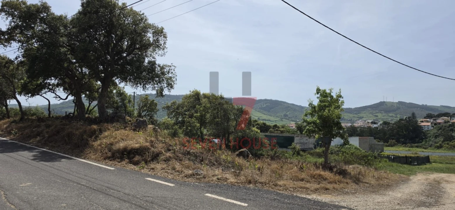 Terreno para Venda em Loures Foto 6