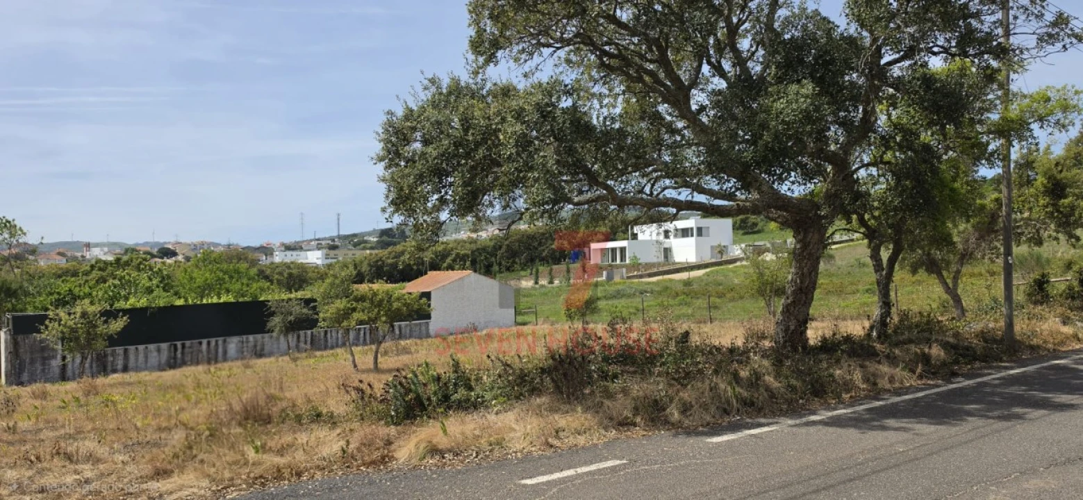 Terreno para Venda em Loures Foto 7