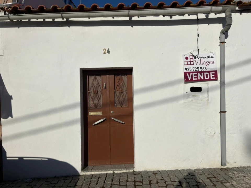 Moradia T2 para Venda em Barbacena e Vila Fernando Foto 1