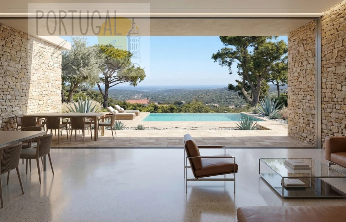 Terreno para Venda em Santa Barbara de Nexe Foto 1