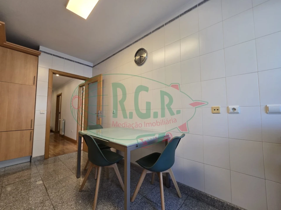 Apartamento T2 para Venda em Gondomar (São Cosme), Valbom e Jovim Foto 22