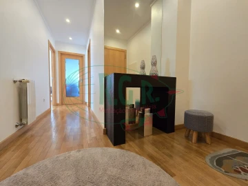 Apartamento T2 para Venda em Gondomar (São Cosme), Valbom e Jovim