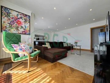 Apartamento T2 para Venda em Gondomar (São Cosme), Valbom e Jovim