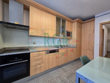 Apartamento T2 para Venda em Gondomar (São Cosme), Valbom e Jovim