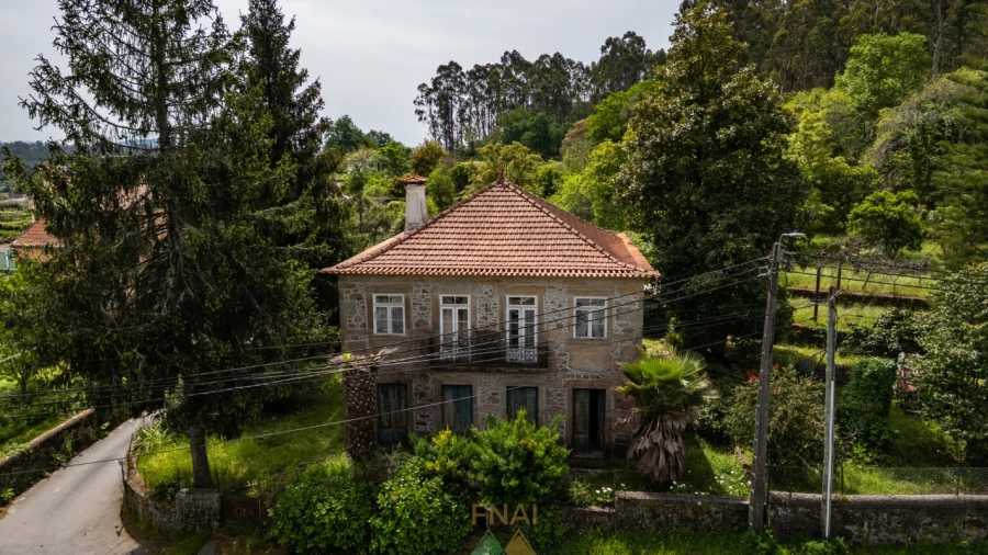 Moradia T4 para Venda em Ardegão, Freixo e Mato