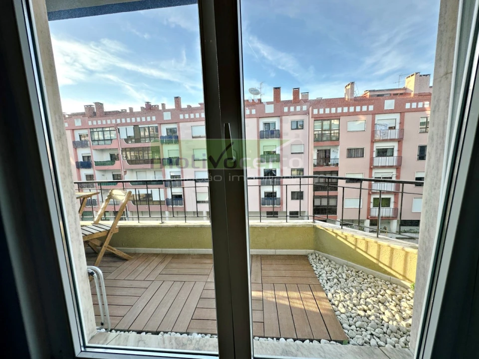 Apartamento T2 para Venda em Cacém e São Marcos Foto 12