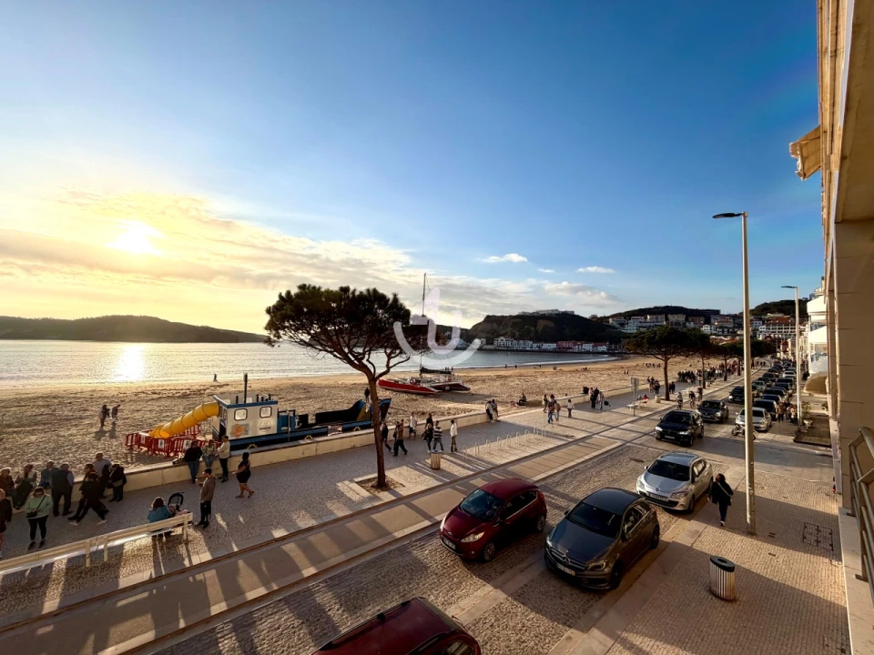 Apartamento T3 para Venda em São Martinho do Porto Foto 3