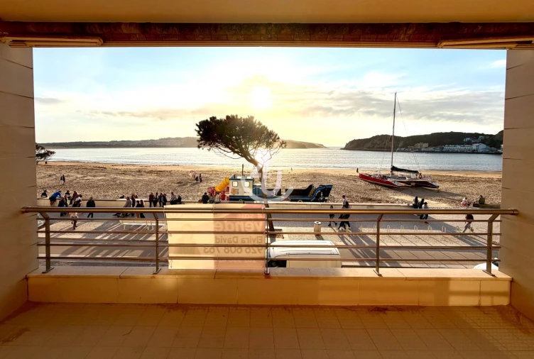 Apartamento T3 para Venda em São Martinho do Porto Foto 2