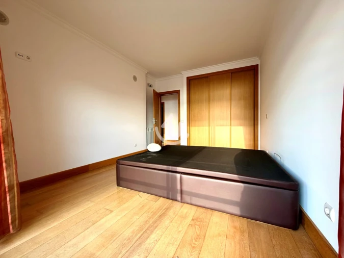 Apartamento T3 para Venda em São Martinho do Porto Foto 27