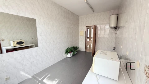 Loja para Arrendamento em Ermesinde