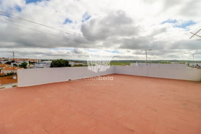 Moradia T3 para Venda em Lagoa e Carvoeiro