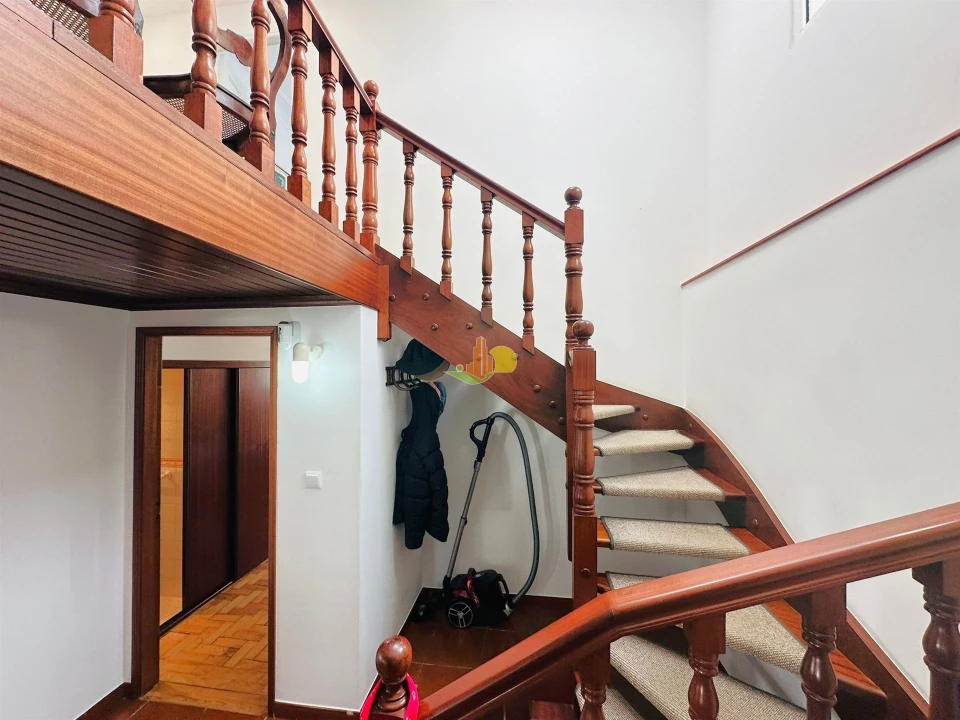 Moradia T4 para Venda em São Pedro Foto 22