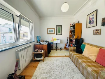 Moradia T4 para Venda em São Pedro