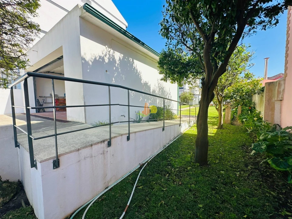 Moradia T4 para Venda em São Pedro Foto 48