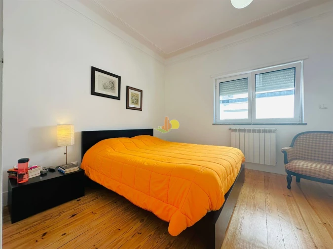 Moradia T4 para Venda em São Pedro Foto 9