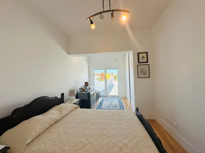 Moradia T4 para Venda em São Pedro Foto 13