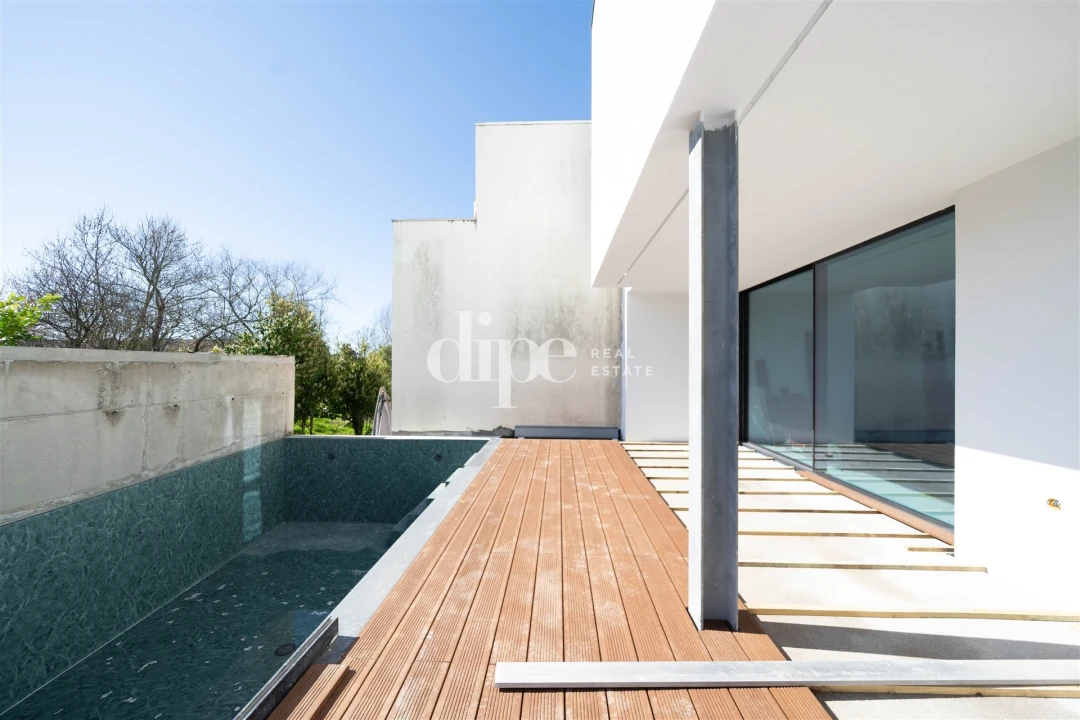 Moradia T3 para Venda em Azurem Foto 6