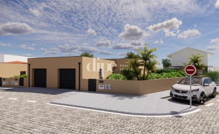 Moradia T3 para Venda em Serzedelo