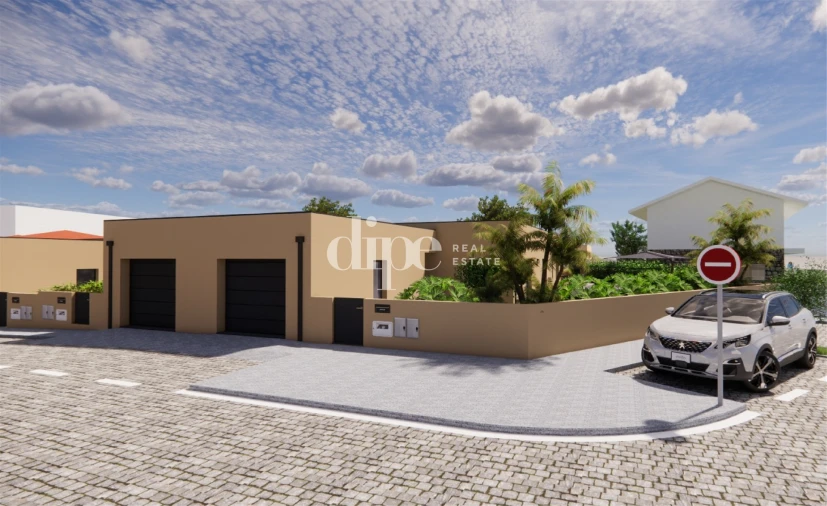 Moradia T3 para Venda em Serzedelo Foto 2