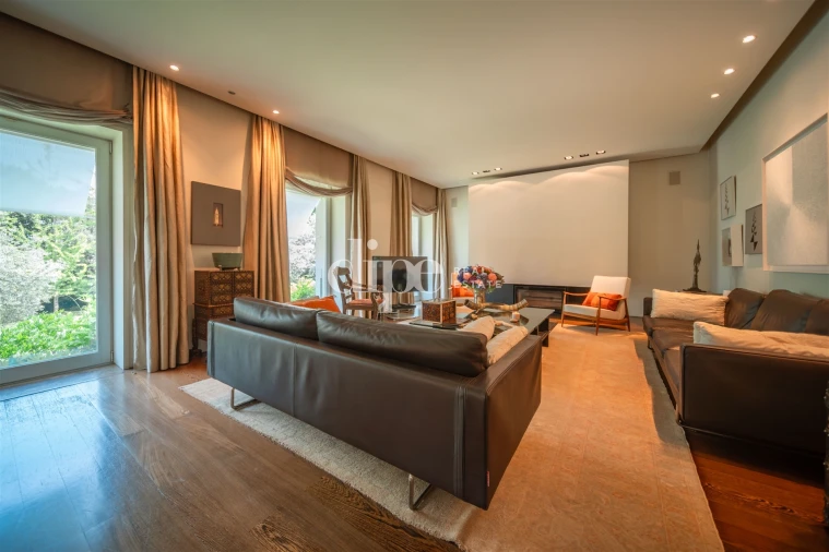 Moradia T5 para Venda em Oliveira, São Paio e São Sebastião Foto 17