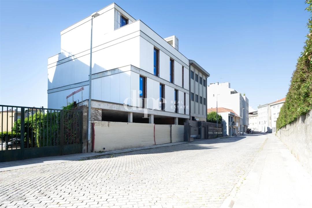 Apartamento T4 para Venda em Bonfim Foto 23