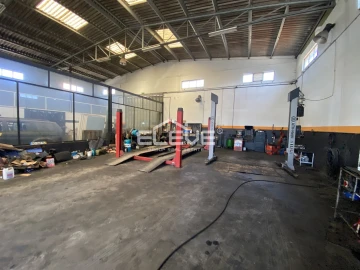 Negócio para Venda em Ermesinde