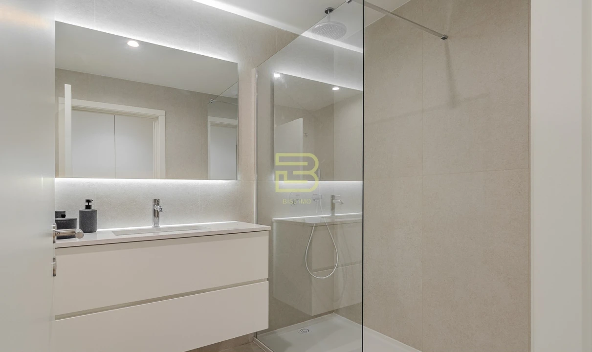 Apartamento T2 para Venda em Santa Marinha e São Pedro da Afurada Foto 9