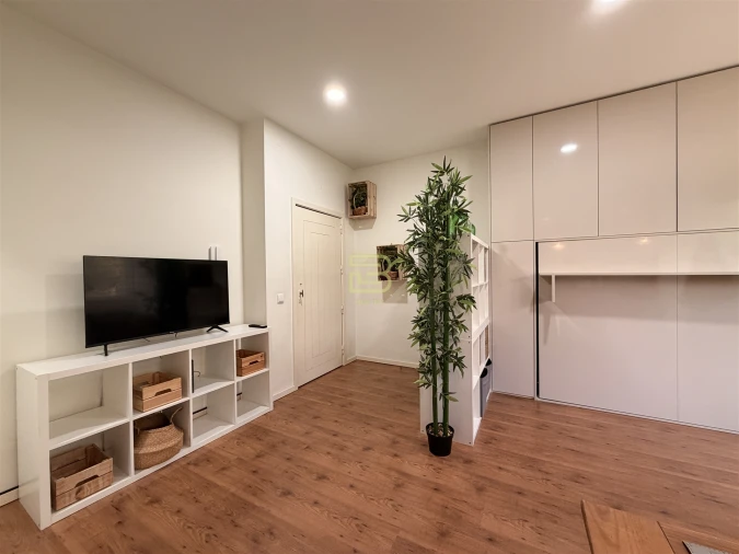 Apartamento T0 para Venda em Ramalde Foto 5