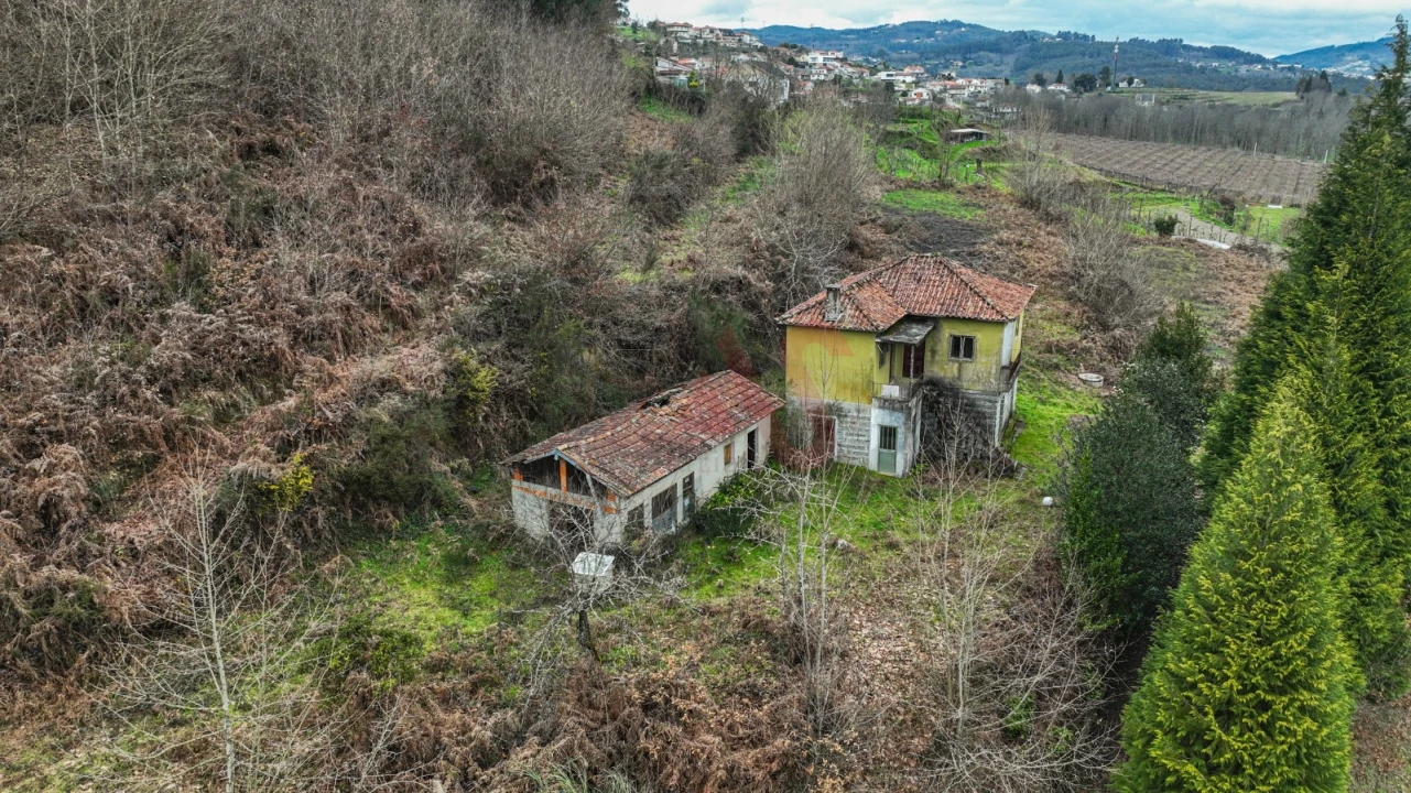 Moradia T3 para Venda em Pombeiro de Ribavizela Foto 1